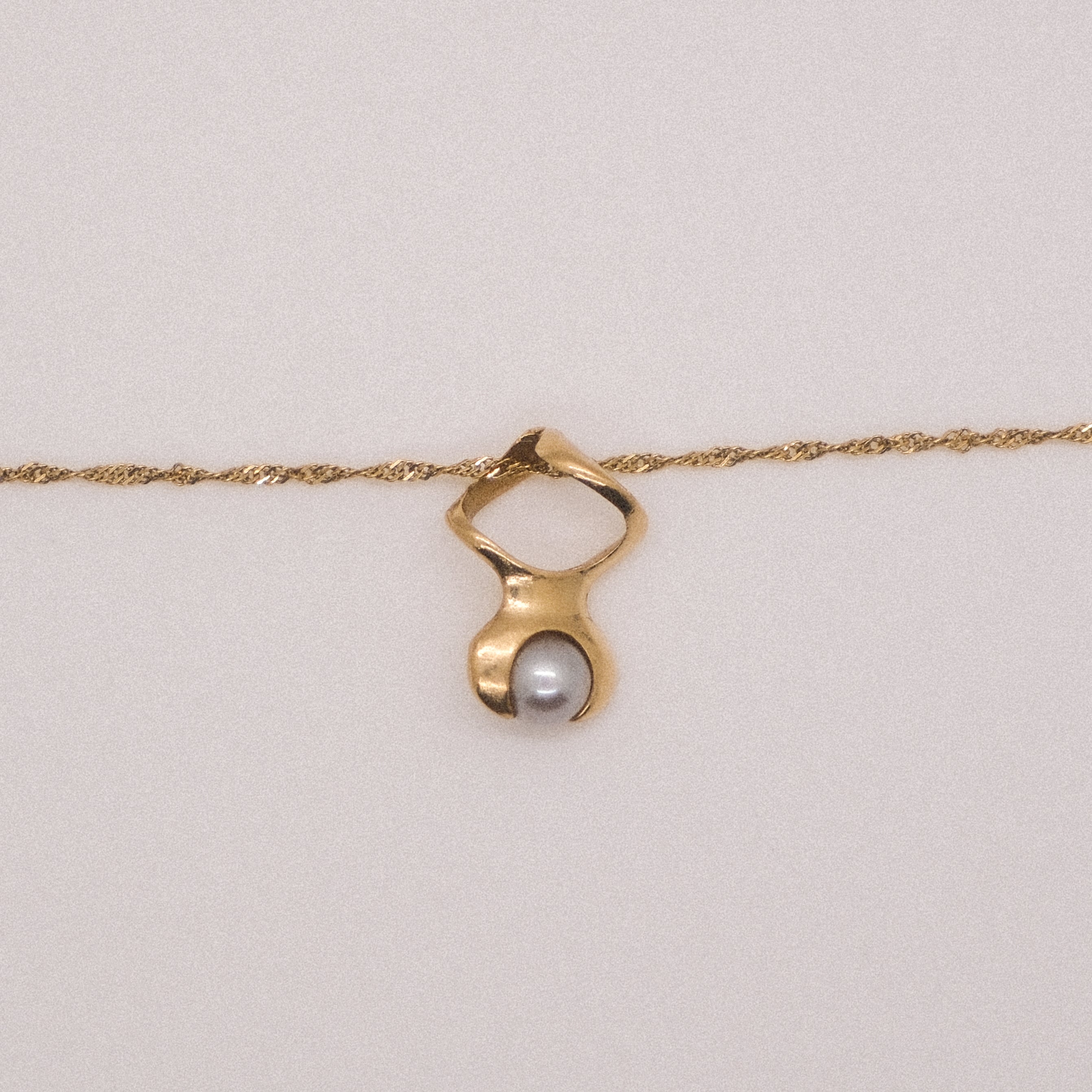 14K Mini Helix Pendant