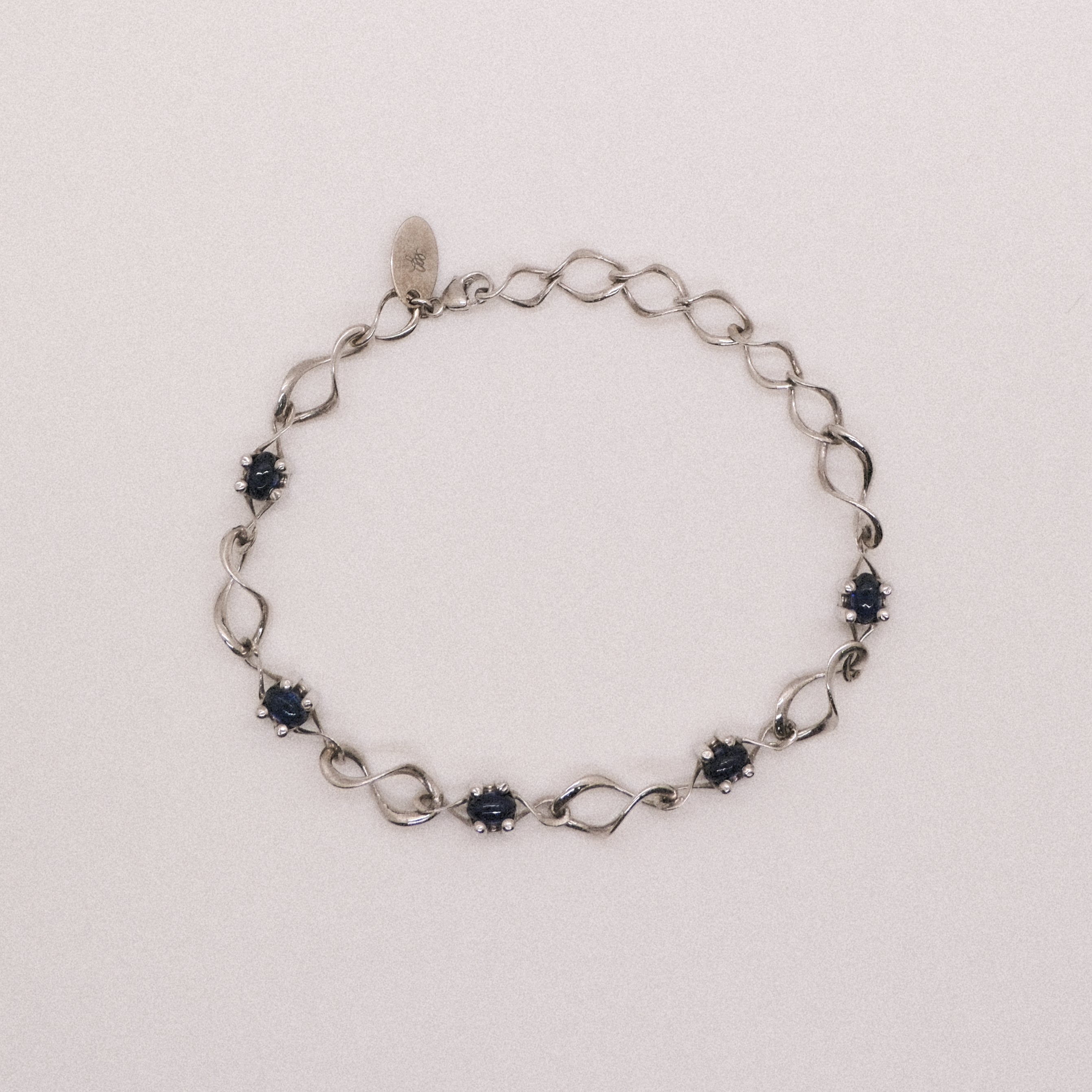 14K Nucleus Intermittendi Diamond Bracelet