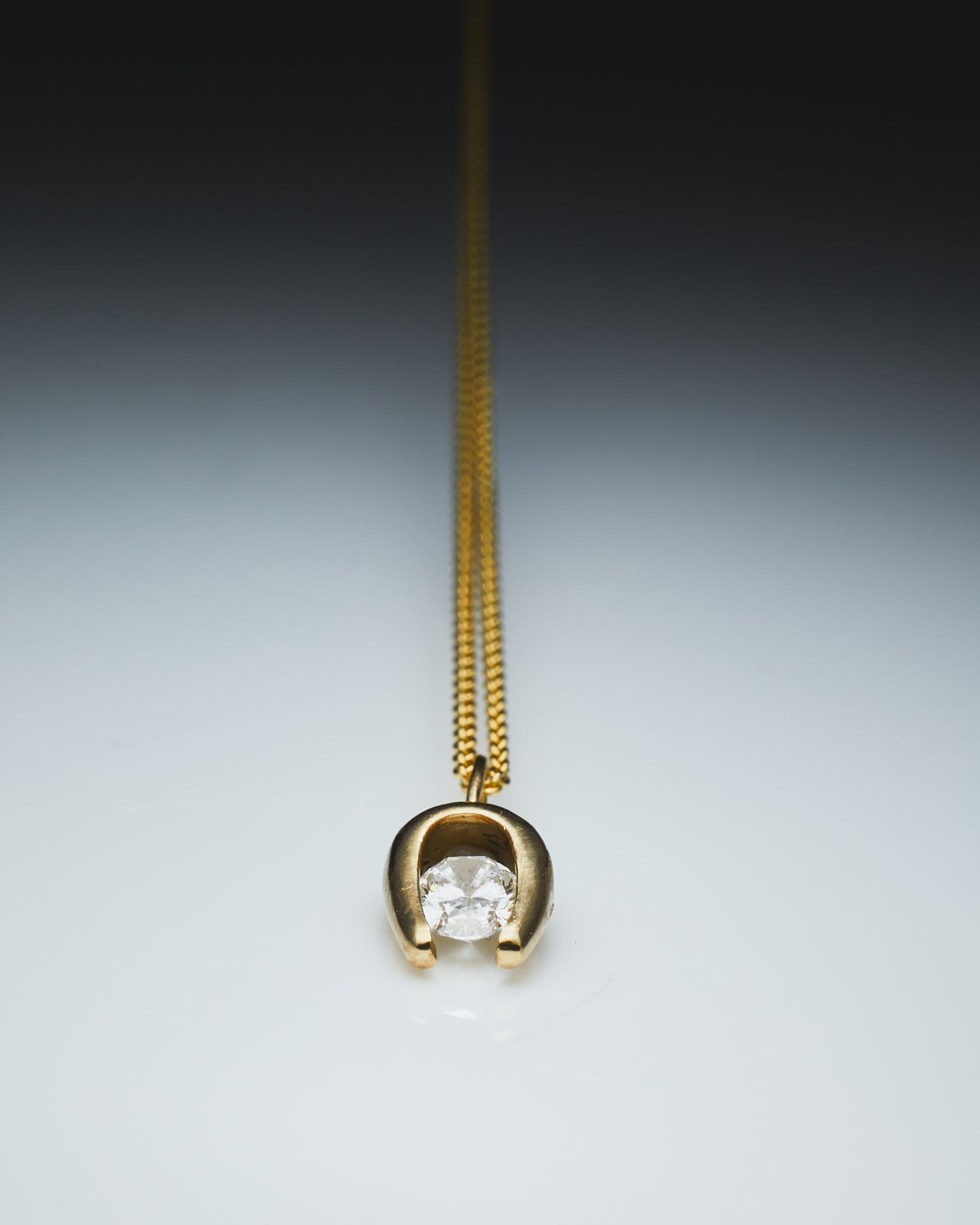 14K Y Oval Pendant