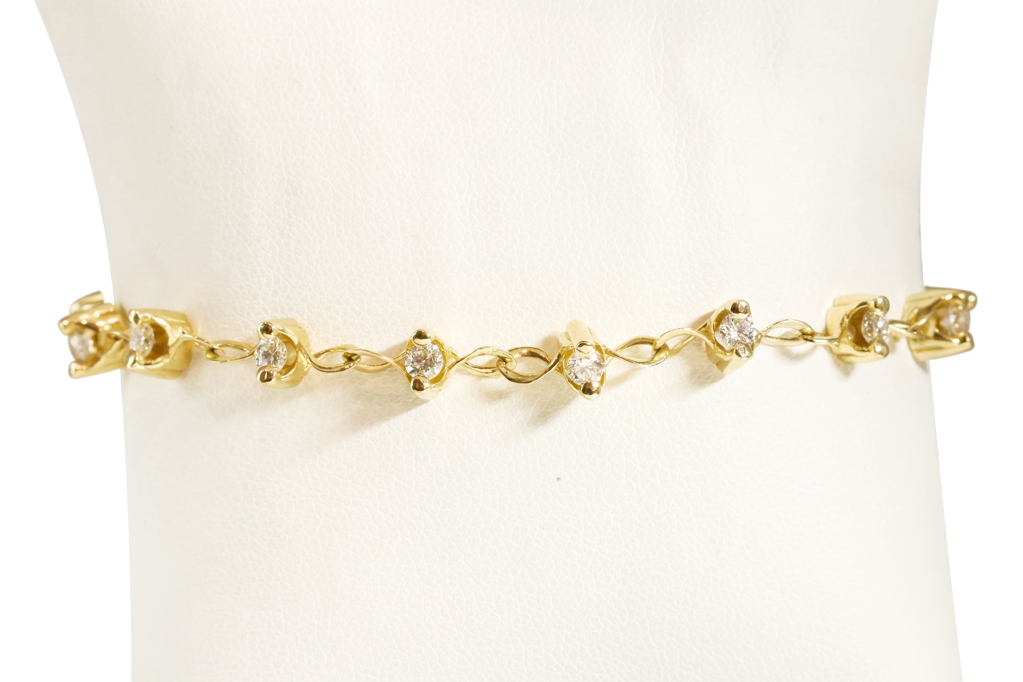 14K Locus Max Diamond Bracelet